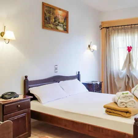 Simplistic Holiday In Stournareika With Terrace 度假居