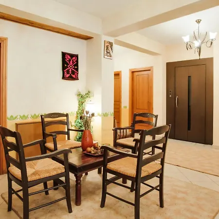 Simplistic Holiday In Stournareika With Terrace 度假居